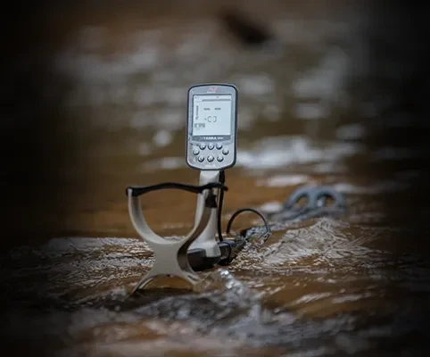 Minelab X-Terra Elite Su geçirmez gövde